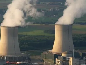 La centrale nucléaire de Cattenom.en Moselle.