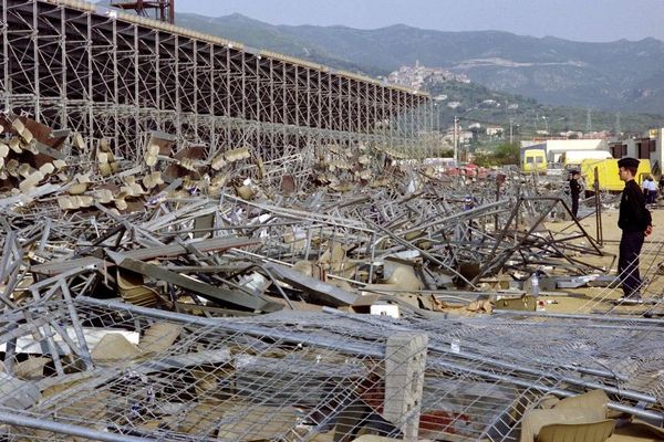 Le 5 mai 1992, l'effondrement d'une tribune avant la demi-finale de Coupe de France, qui devait opposer Bastia à Marseille, a fait 18 morts et plus de 2 300 blessés. 