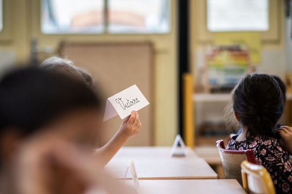 A partir du 11 mai, le retour progressif des élèves à l'école est acté mais pose de nombreux problème aux maires ruraux en Auvergne.