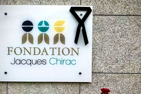 La fondation Jacques Chirac a officiellement été reconnue d'utilité publique le 23 octobre 1971