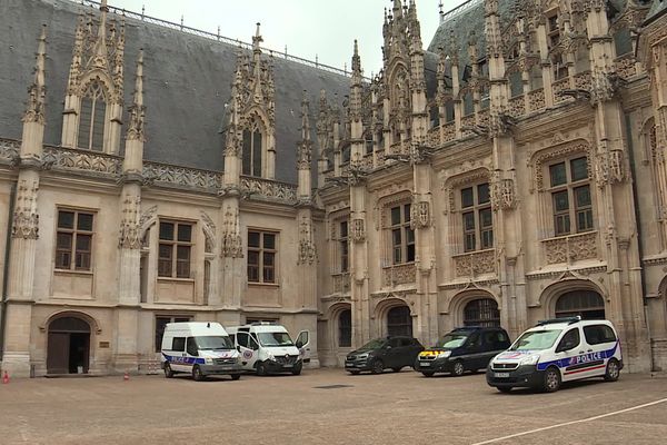 Le procès des "découpeuses" va durer 4 jours, du 14 au 18 novembre à Rouen