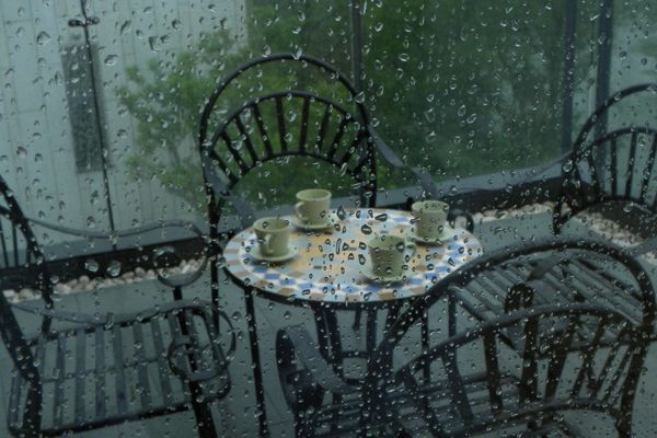 Patience, après la pluie le beau temps, en terrasse !