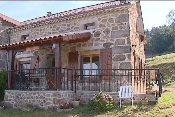 Le gîte Châtaigne au coeur à Silhac (07)