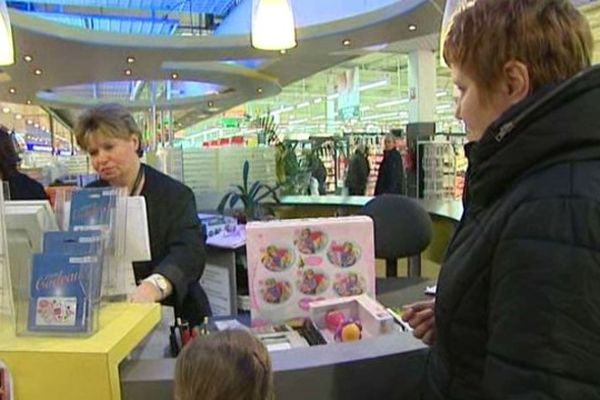 Le retour des jouets dans un hypermarché 