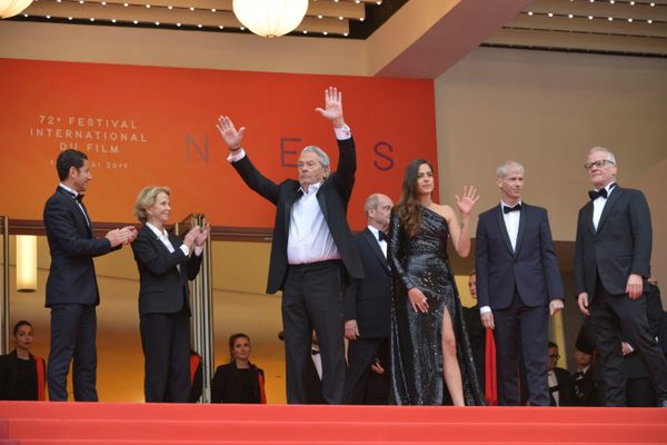 Anouchka Delon et son père au festival de Cannes en mai 2019.