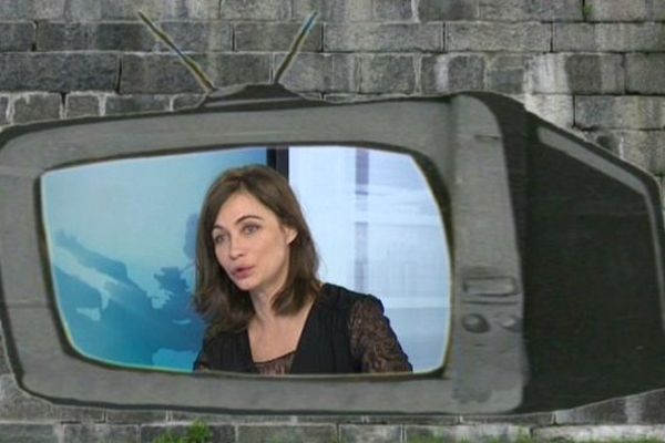 Cette semaine Emmanuelle Béart est en Auvergne et rend visite à Pils