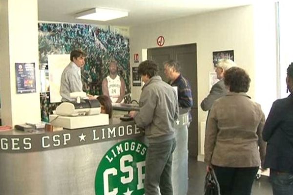 Ils restait encore 270 places à vendre ce vendredi matin pour les deux premiers matchs CSP / Dijon