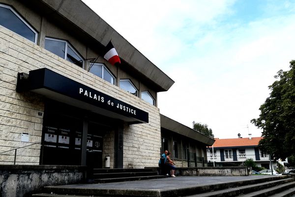 Le palais de justice de Bayonne au Pays basque