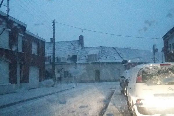 Neige à Hazebrouck ce matin.