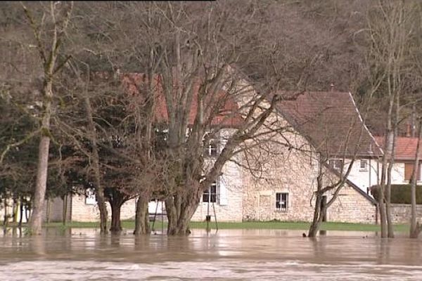 Avanne Aveney, un village souvent inondé