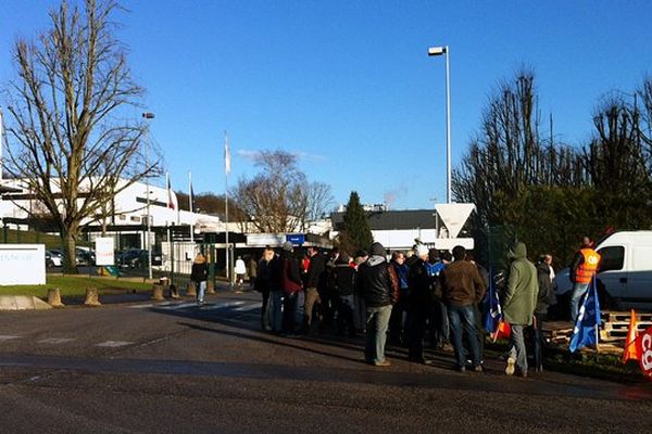 Des salariés de Sanofi à Val de Reuil sont en grève.