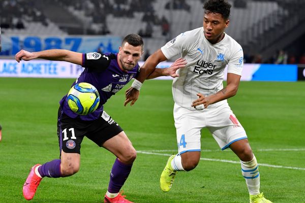 Quentin Boisgard évoluait au Toulouse FC la saison passée. Le milieu de terrain portera le maillot des Merlus pour quatre saisons