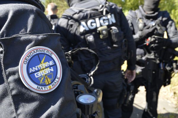 Les quatre individus ont notamment été interpellés par l'antenne GIGN de Dijon, le 13 janvier dernier.