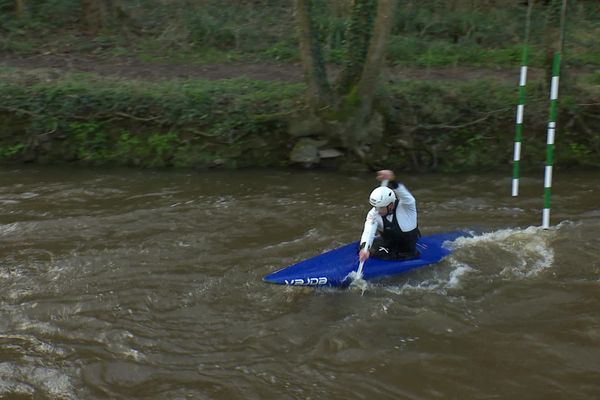 Le breton Cédric Joly annonce sa retraite après avoir été champion du monde de Canoë en 2019