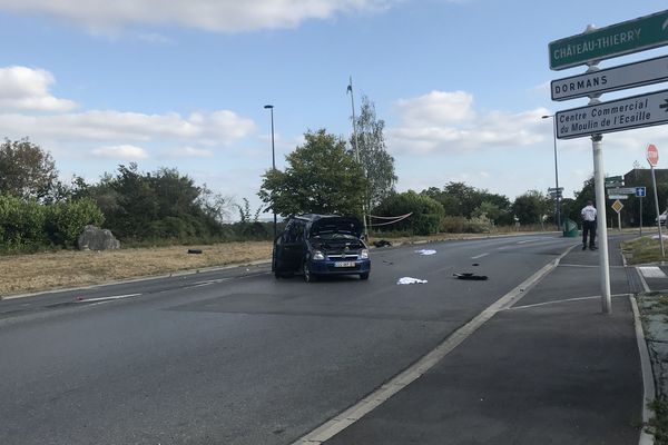 Rue Nicolas Appert, à Tinqueux, un accident de la route a fait deux morts et deux blessés, ce 15 août