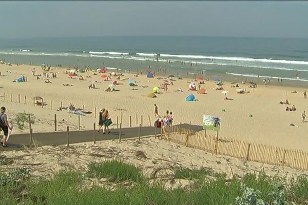 La plage est l'une des plus prisées grâce à sa proximité avec Bordeaux. 