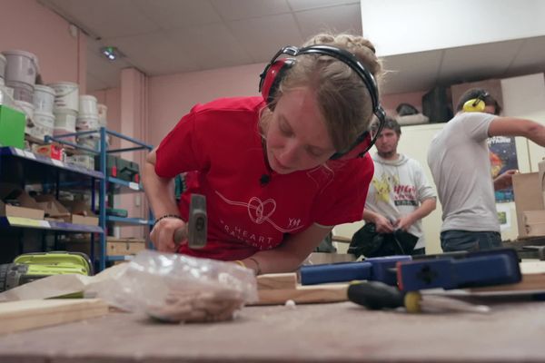 À Villeurbanne, un atelier vous permet d'apprendre les rudiments et plus du bricolage.