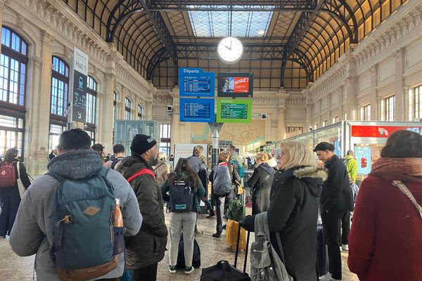 Gare Bordeaux Saint-Jean, samedi 23 novembre.