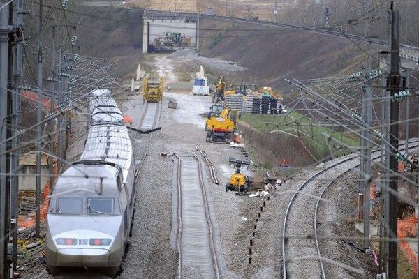 Pose des rails à la jonction LGV à Connerré (72) - 01/02/2015