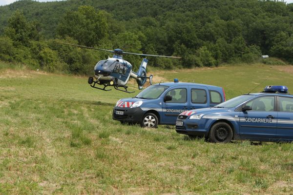 Ce dimanche 15 octobre, en fin de matinée, un petit avion s’est écrasé à proximité de l’aérodrome de Gap-Tallard, dans le secteur du Pic de Crigne.