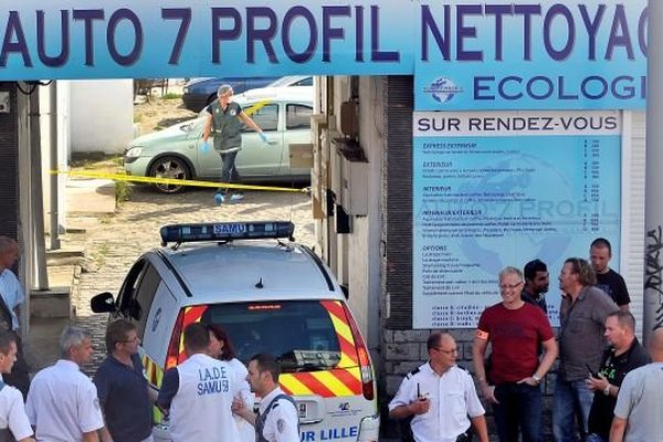 Début d'après-midi, hier, mardi 3 septembre, deux hommes tuent un gérant d'une station de lavage d'automobiles à Lomme. 