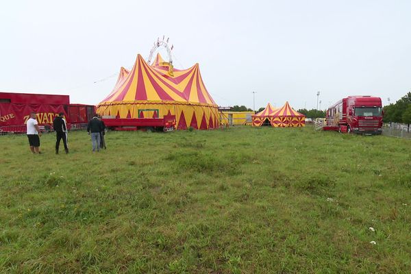 Installé depuis le 10 septembre, dans la zone commerciale de Beauvais, le cirque Zavatta ne possède pas d'autorisation d'intallation.