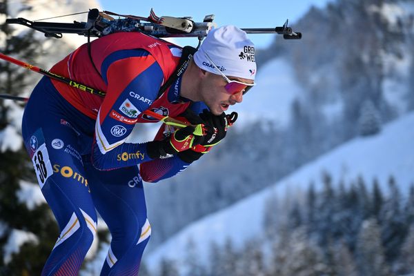 Emilien Jacquelin, ici lors du sprint de Hochfilzen (Autriche), est arrivé deuxième de la poursuite ce samedi 14 décembre.