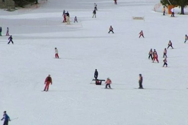 Les pistes de ski sont particulièrement fréquentées depuis le début de la saison dans les Pyrénées Catalanes.