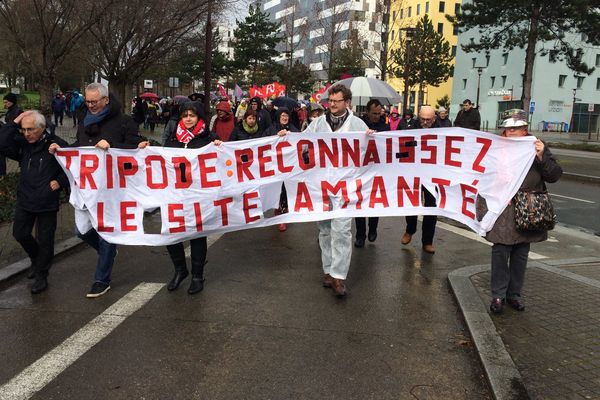 Manifestation en 2017 des anciens du Tripode