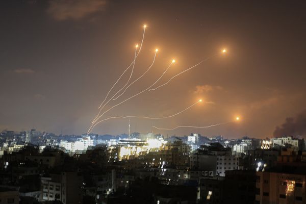 Le dôme de fer israélien intercepte des missiles envoyés depuis Gaza, le 11 octobre 2023