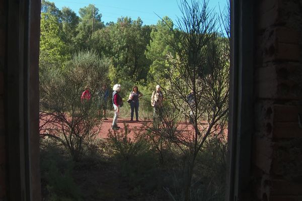 Une visite des anciennes mines de bauxite près de Bédarieux dans l'Hérault.