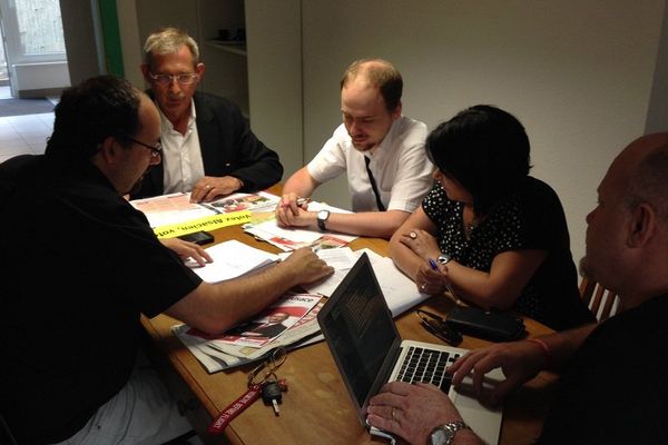 Entouré de son équipe, Gérard Simler prépare le second tour 