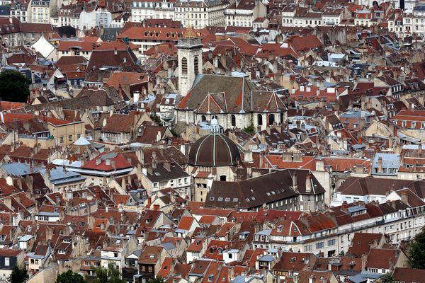 A Besançon (Doubs), le taux d'absentéisme en forte hausse depuis 2018.