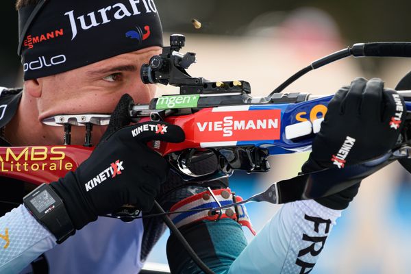 Le biathlète du Jura, Quentin Fillon Maillet, au tir lors de la Mass Start de Pokljuka, en Slovénie, la saison dernière.