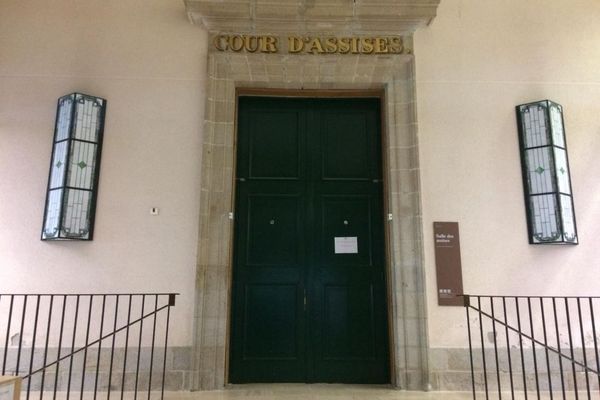 Salle des Assises de Quimper (Finistère)