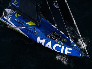 Charlie Dalin (Macif) avait franchi en tête le cap Finisterre, première difficulté de la 10e édition du Vendée Globe, avant d'être devancé.