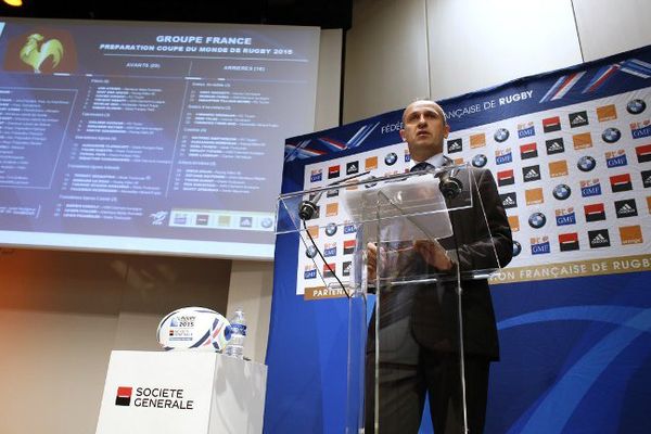 Le sélectionneur de l'équipe de France de rugby, Philippe Saint-André, a annoncé mardi matin la composition du groupe de 36 joueurs appelés à préparer la prochaine coupe du Monde de rugby.