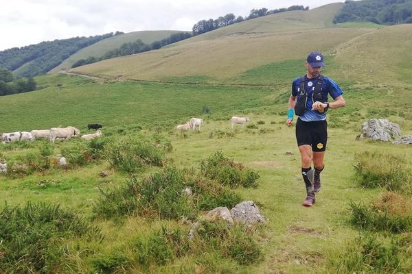 Erik Clavery a établi un nouveau record sur le GR 10 dans les Pyrénées