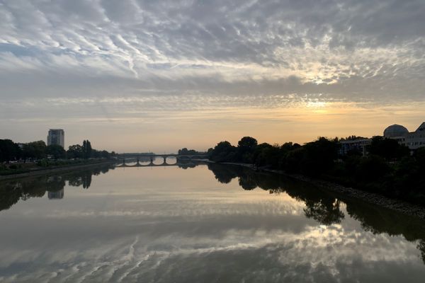 En ce début du mois de septembre, la qualité de l'air est dégradée sur l'ensemble du territoire des Pays de la Loire.