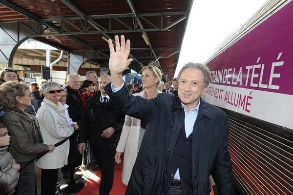 Le Train De La Télé Est En Gare Lille Flandres Ces Samedi 25 Et Dimanche 26 Octobre 