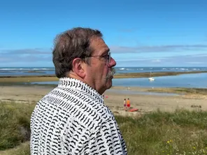 Alain Aspect profite de ces vacances à l'île d'Oléron pour donner une conférence gratuite sur la physique quantique à l'Université du Temps Libre à La Rochelle, mardi 23 juillet.