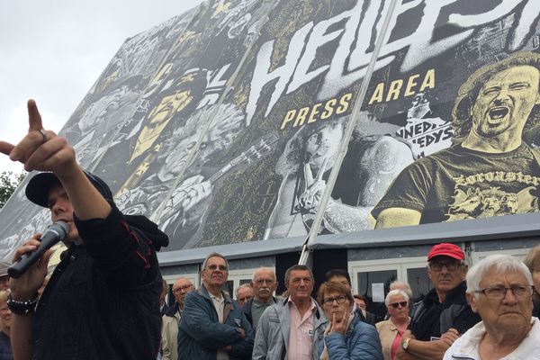 C'est une tradition les anciens profite du HellFest avant le début 