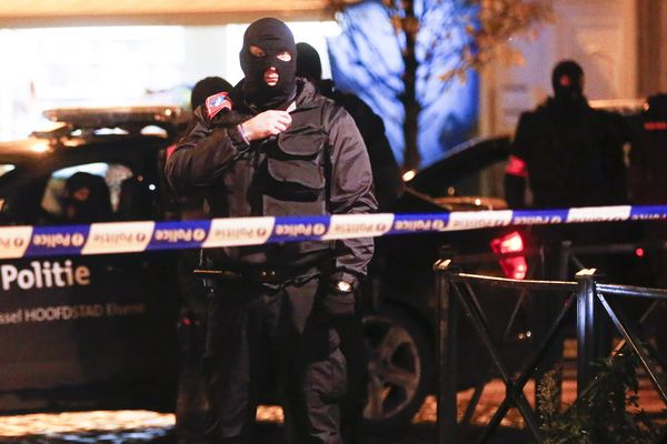 Opération de police à Molenbeek le 22 novembre 2015.