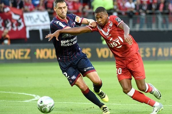 VAFC-Clermont, ce vendredi soir au stade du Hainaut