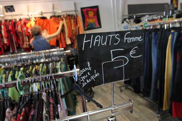 Pas de soldes à Emmaüs