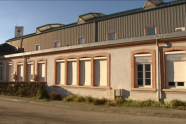 Des bâtiments inoccupés cherchent preneurs.