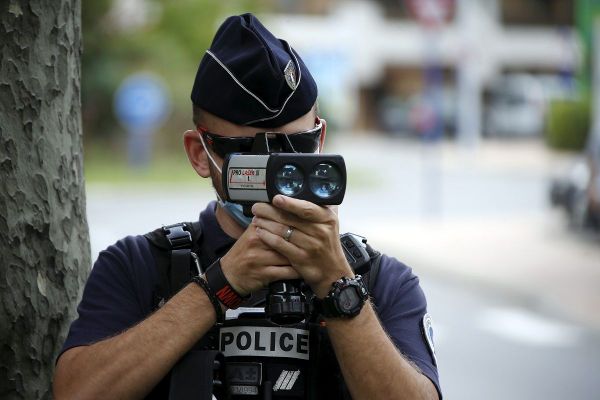 A Cournon-d'Auvergne, près de Clermont-Ferrand, un automobiliste a été contrôlé à 124 km/h au lieu de 50 km/h mardi 20 octobre. (Photo d'illustration)