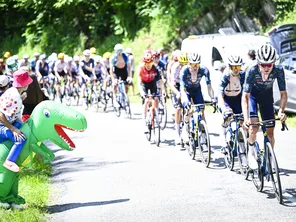 La 15 étape du Tour de France 2024, le 14 juillet, entre Loudenvielle et le Plateau de Beille.