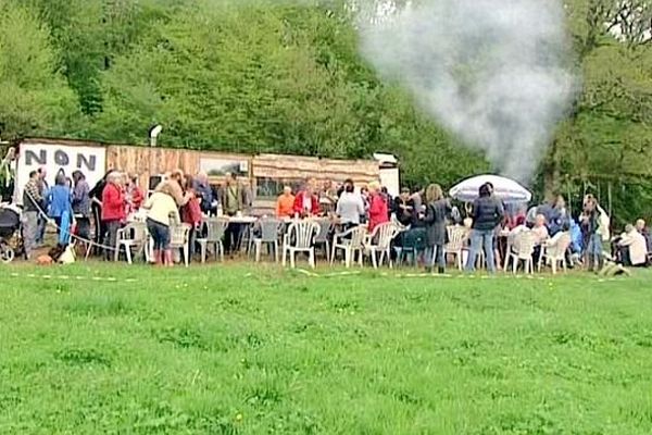 Les opposants occupent toujours le site du bois du Tronçais