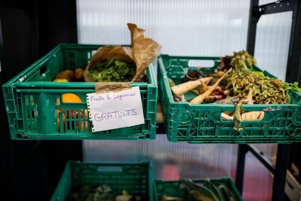 En Corse, 18.5 % de la population vit sous le seuil de pauvreté. 